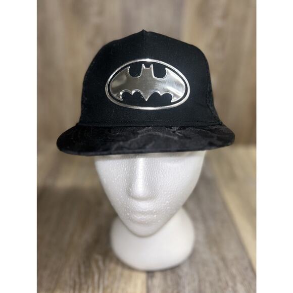 Batman Truckers Hat Cap Black Camo Chrome Bat Symbol Snapback Adjustable OSFM - Picture 3 of 9